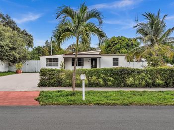 41 Miami Gardens Road