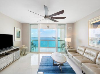 2650 Lake Shore Drive