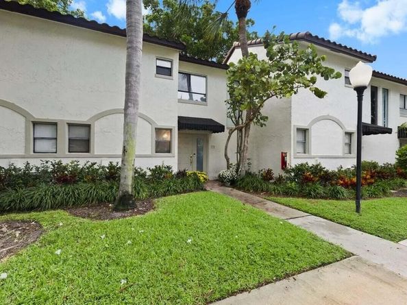 7200 NW 2nd Avenue 87, Boca Raton FL 33487