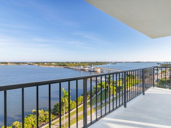 3800 Washington Road 1006, West Palm Beach FL 33405