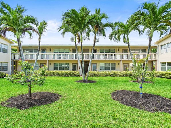 489 Tilford 489, Deerfield Beach FL 33442