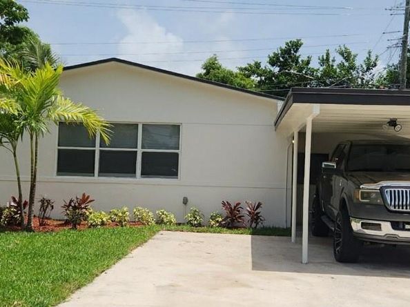 2909 NW 13th St, Fort Lauderdale FL 33311
