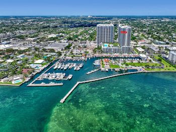 220 Lake Shore Drive