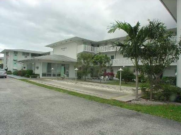 1150 E Sample Rd 102, Pompano Beach FL 33064