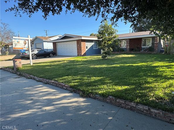 1044 E Dorset Avenue, Pomona CA 91766