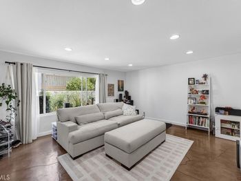 148 Casuda Canyon Drive