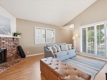 2114 Lincoln
