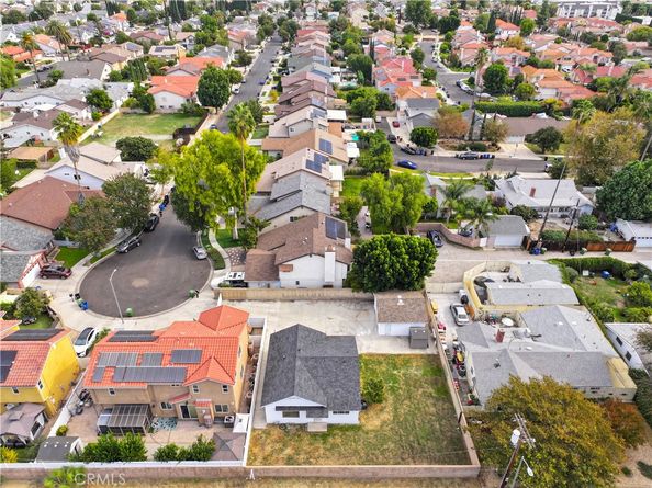 20464 Elkwood, Winnetka CA 91306