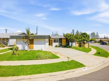 8361 Sierra Bonita