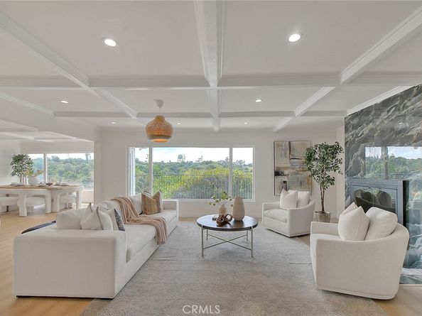 4701 Don Miguel, Los Angeles CA 90008