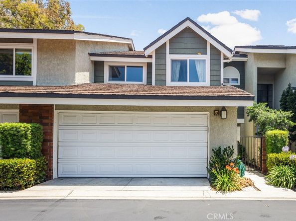 20 Marigold 15, Irvine CA 92614