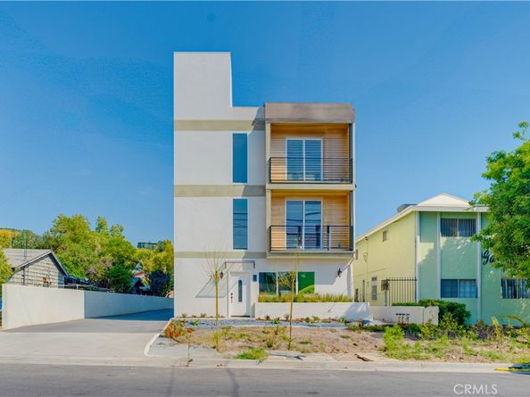 712 1/2 N Chestnut Avenue, Los Angeles CA 90042