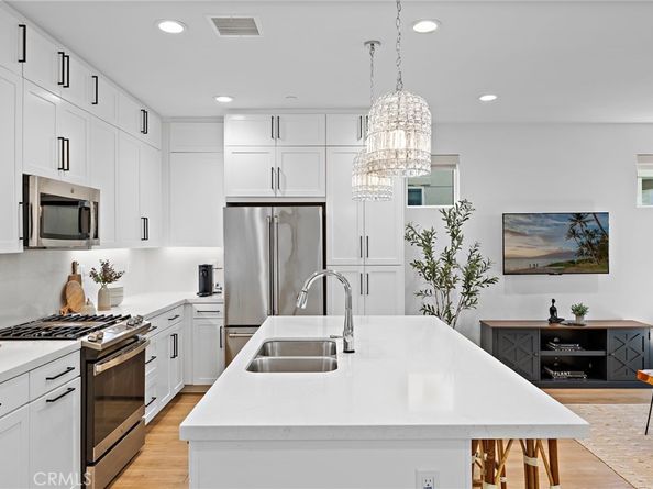 331 Harvest Drive, Rancho Mission Viejo CA 92694