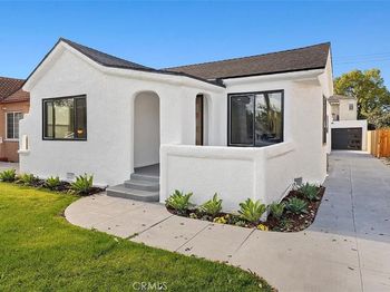 3427 S Victoria Avenue