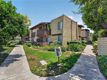 1010 W Macarthur
