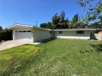 2432 Larchmont