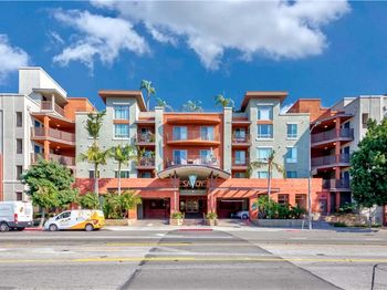 100 S Alameda Street