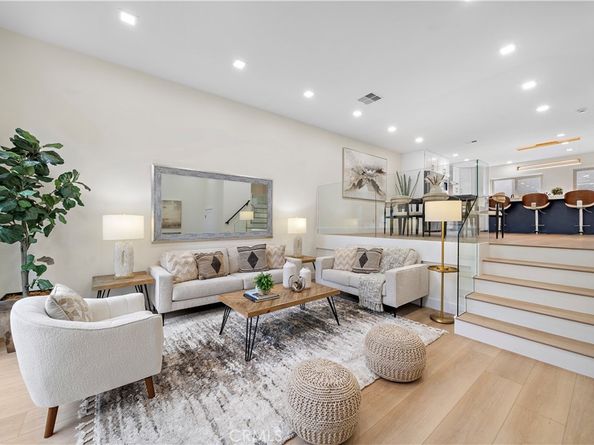 10 Starfall 11, Irvine CA 92603