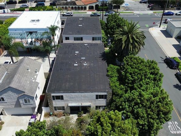 3065 2nd Street, Long Beach CA 90803