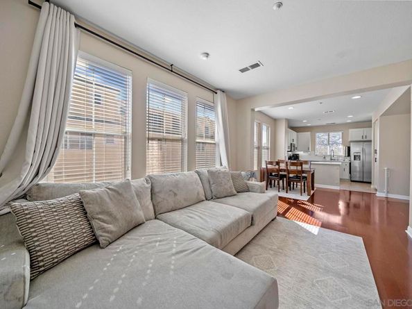 1613 Yellow Pine Pl, Chula Vista CA 91915