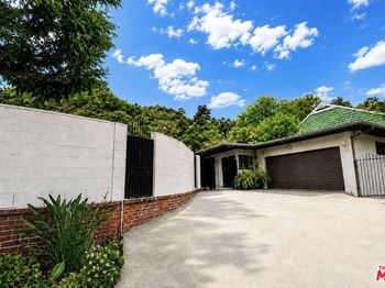 7230 Outpost Cove Drive
