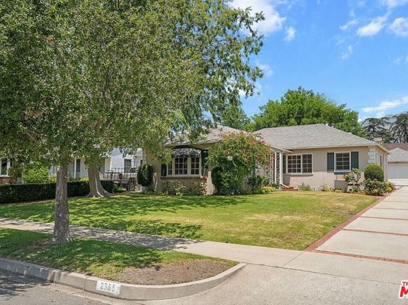 2365 Las Lunas Street, Pasadena CA 91107