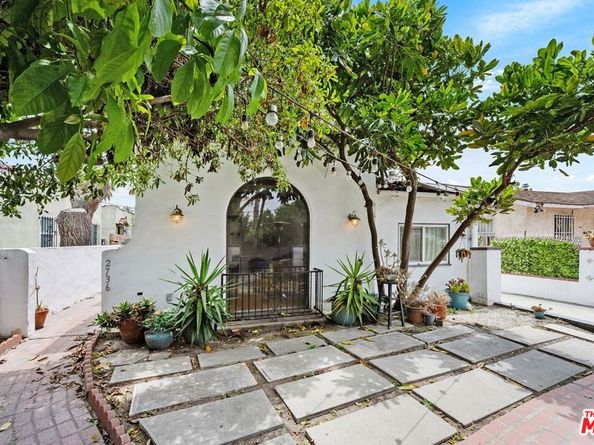 2736 S Cloverdale Avenue, Los Angeles CA 90016