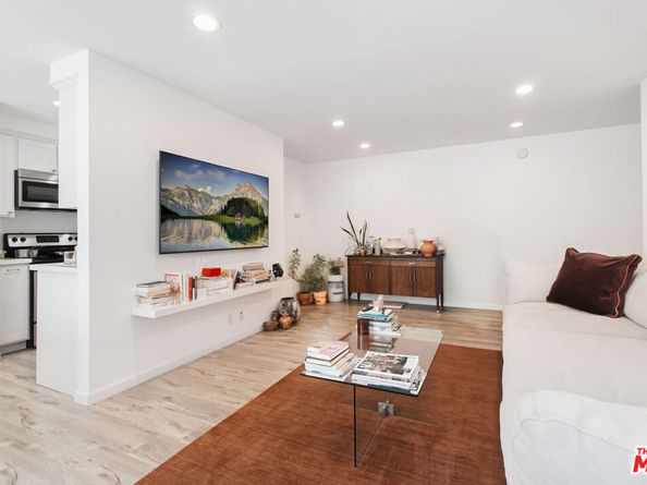 525 N Sycamore Avenue 301, Los Angeles CA 90036