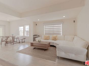 1026 Westchester Place