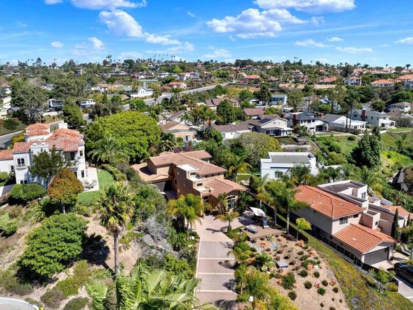4390 Yuki Ln, Carlsbad CA 92008