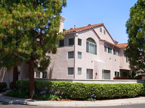 5558 Renaissance Ave 1, San Diego CA 92122