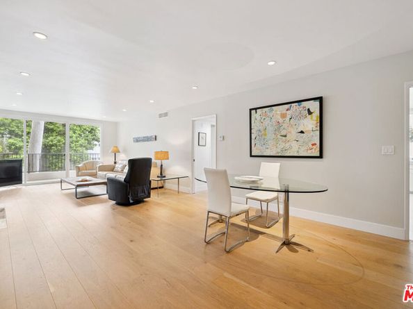 11687 Montana Avenue 101, Los Angeles CA 90049