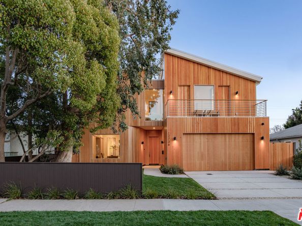 12736 Dewey Street, Los Angeles CA 90066