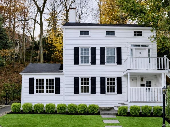 94 Main Street, Roslyn NY 11576