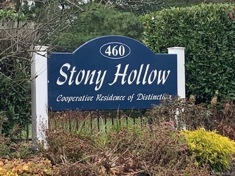460 Old Town Road 26M, Port Jefferson Station NY 11776