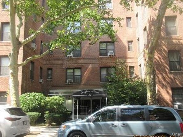 611 W 239th Street 6B, Bronx NY 10463