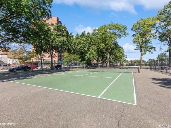61-20 Grand Central Parkway A1203, Forest Hills NY 11375