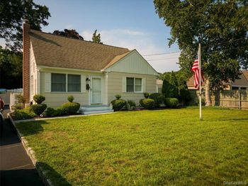 60 Hubbard Avenue