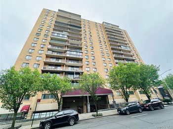 92-29 Queens Boulevard