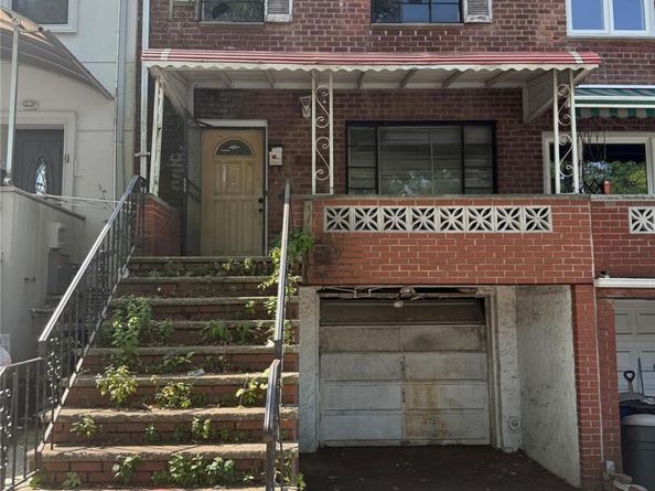 14410 Gravett Road, Flushing NY 11367