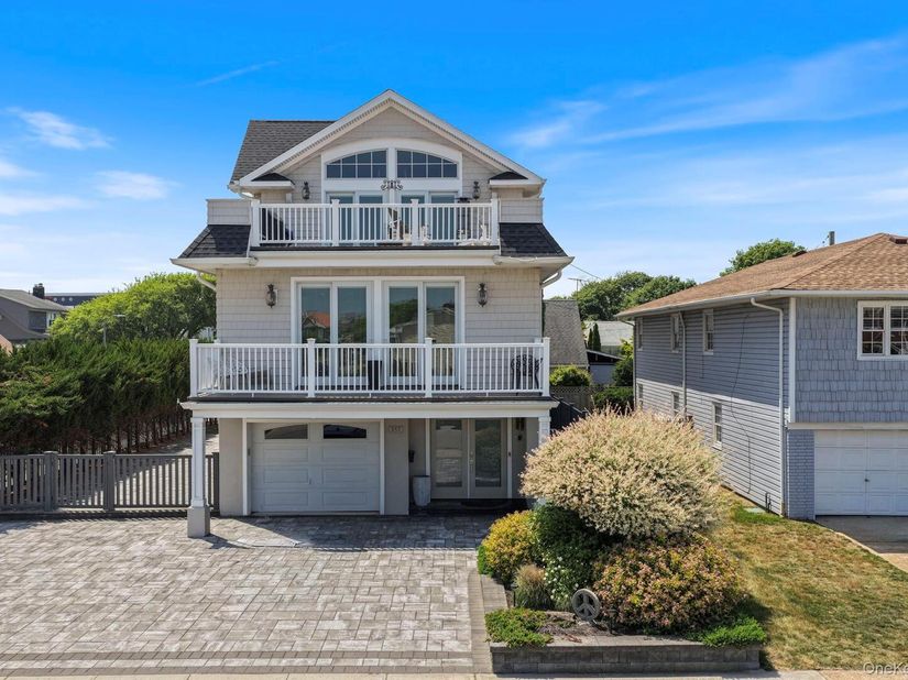 157 Washington Boulevard, Long Beach NY 11561
