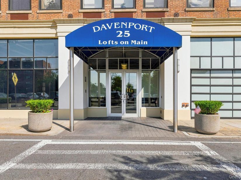 25 Leroy Place 206, New Rochelle NY 10805