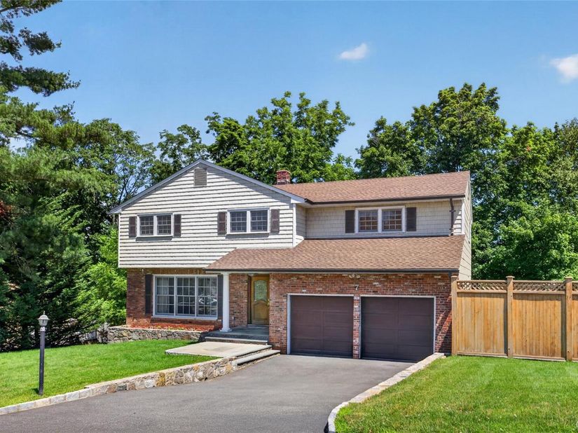 7 Overlook Road, Dobbs Ferry NY 10522