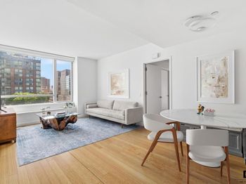 2 River Terrace