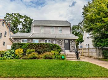 1996 Oakmere Drive