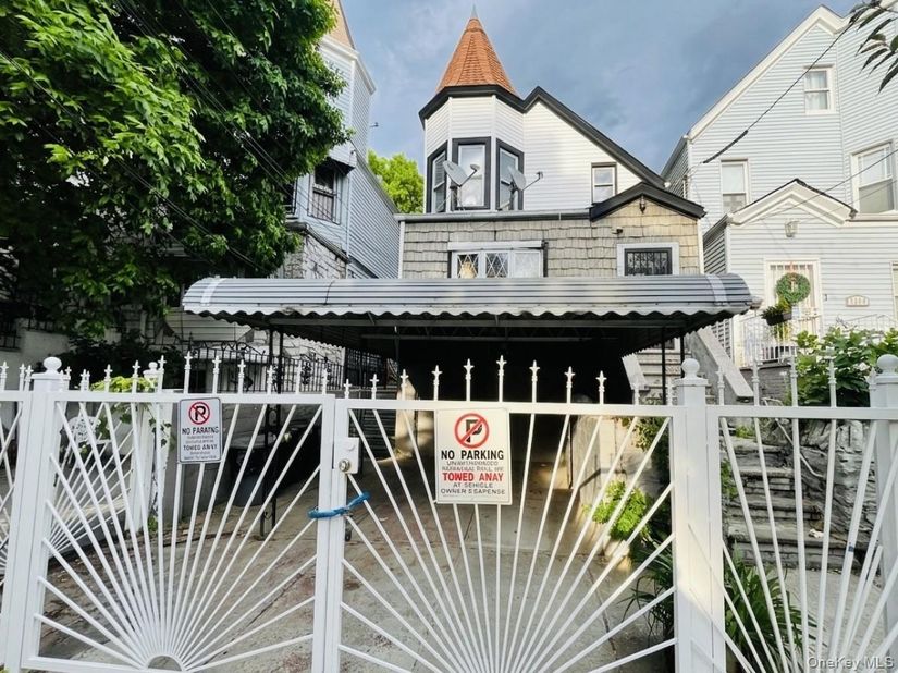 1542 Saint Lawrence Avenue, Bronx NY 10460