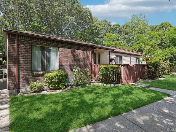132 Birchwood Road 132, Coram NY 11727