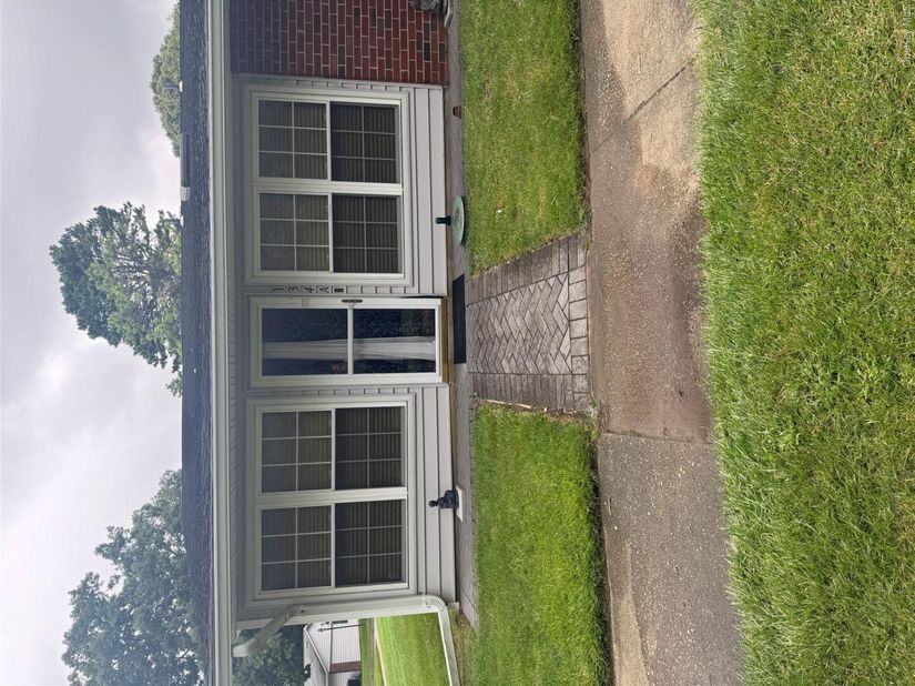 134 Eastbourne Court A, Ridge NY 11961