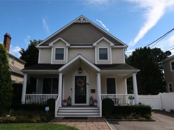 59 Meadowbrook Road