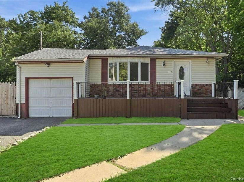 1127A Bay Shore Avenue A, Bay Shore NY 11706